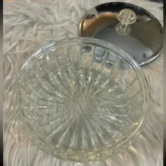 Vintage Glass Trinket Jewelry Powder Dish With Lid Hollywood Regency - Picture 3 of 9